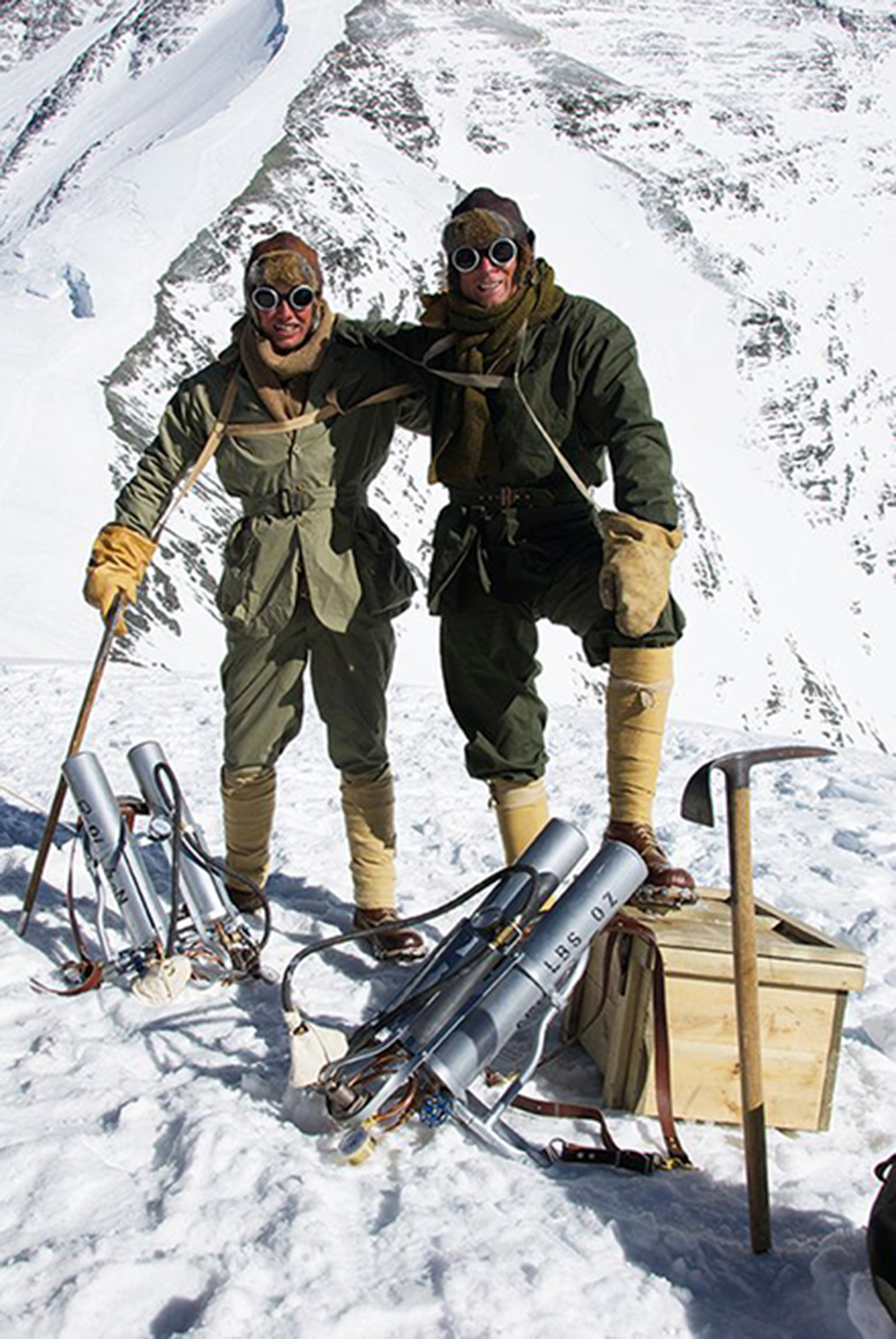 leo houlding everest(check)